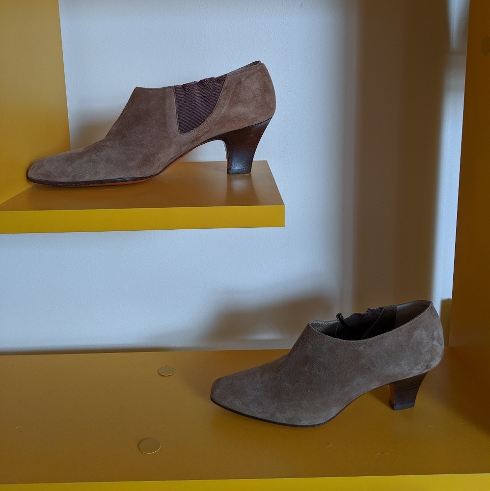 Yves Saint Laurent suede booties